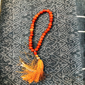 Lazy-loaded Tasbeeh aqeeq 33 beeds